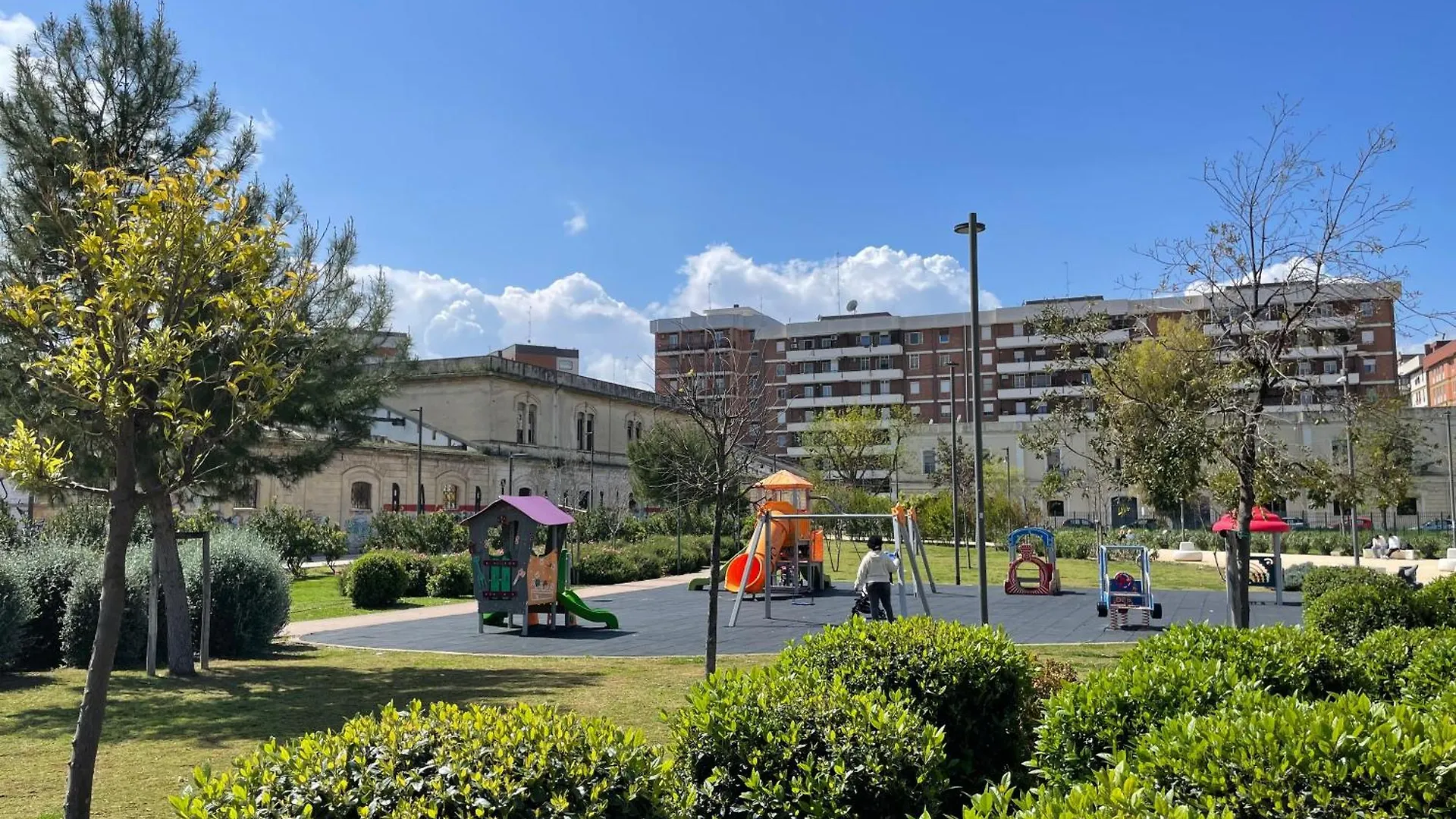 Bariamo Apartments-Central Station 0*, Μπάρι