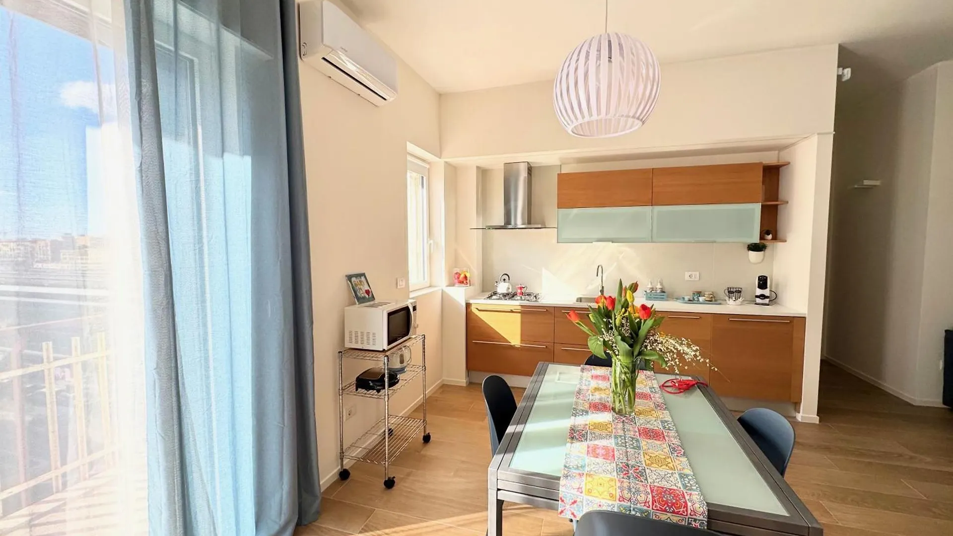 Bariamo Apartments-Central Station
